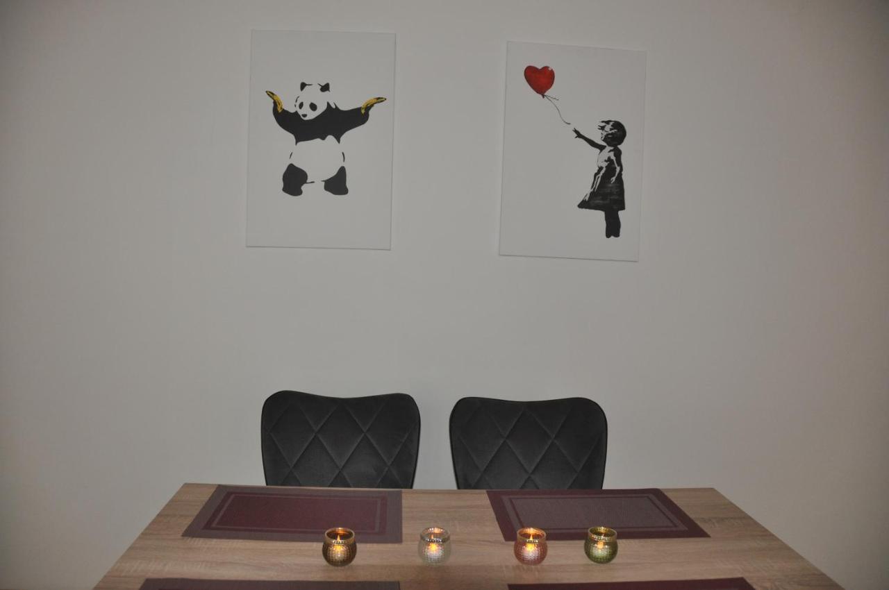 Wunderschone Altbauwohnung In Zentraler Lage Wien エクステリア 写真